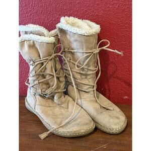 Airwalk 72352 Sherpa Lined Tan Faux Suede Winter Snow Womens Boots Size 8.5